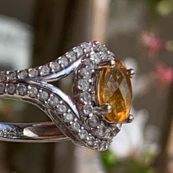 Sterling Silver Oval Cut Citrine Sparkly Ring with Cubic Zirconia - Picture 9 of 14
